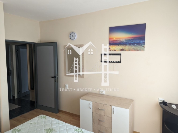 Дружба 1, двустаен обзаведен апартамент до метро. - 0