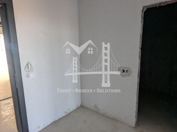 Малинова долина, тристаен апартамент завършен до ключ. Ново строителство. Възможност за гараж - 0