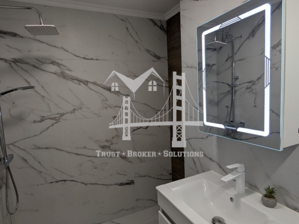 Младост 4, тристаен ремонтиран и полуобзаведен апартамент. До "Бизнес Парк" - 0