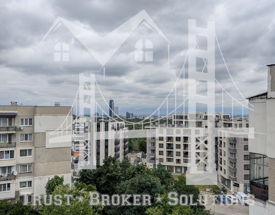 Младост 4, тристаен ремонтиран и полуобзаведен апартамент. До "Бизнес Парк" - 0