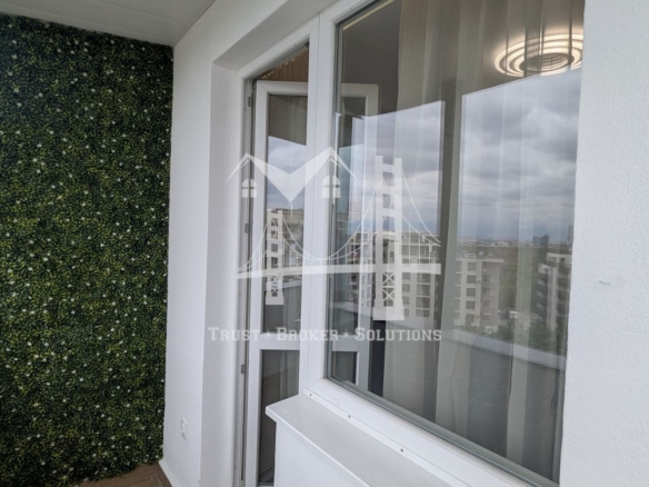 Младост 4, тристаен ремонтиран и полуобзаведен апартамент. До "Бизнес Парк" - 0