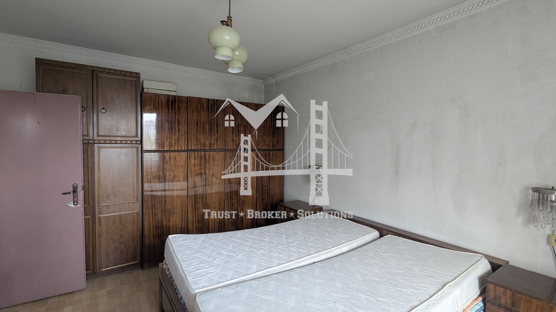 Надежда 3, тристаен апартамент до метростанция Бели Дунав - 0