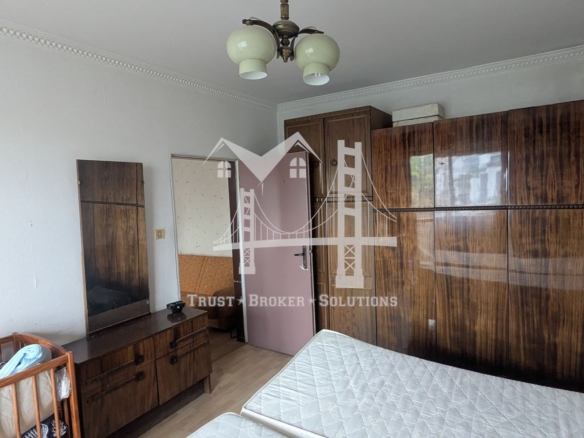 Надежда 3, тристаен апартамент до метростанция Бели Дунав - 0