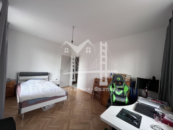 Младост 2, тристаен апартамент, до метро - 0