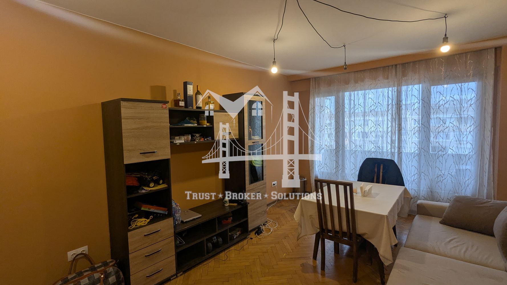 Надежда 1, двустаен обзаведен апартамент - 0