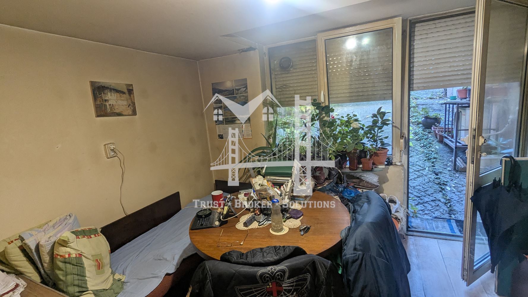 Редута, гараж преустроен на двустаен апартамент - 0