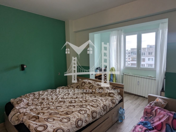 Надежда 1, двустаен обзаведен апартамент - 0