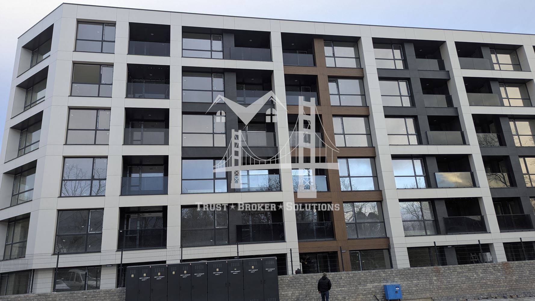 Малинова долина, двустаен апартамент в затворен комплекс от висок клас. - 0