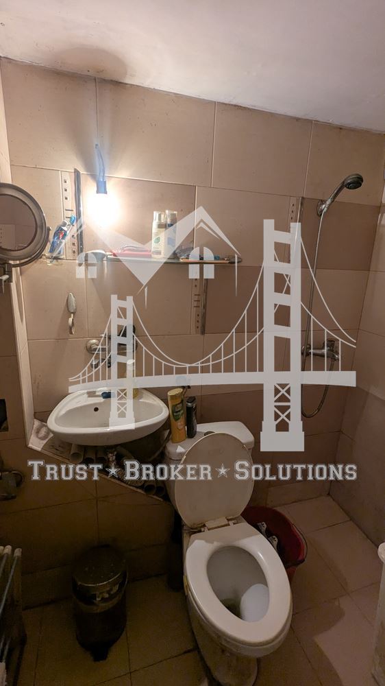 Редута, гараж преустроен на двустаен апартамент - 0