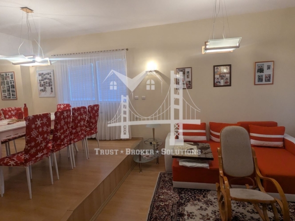 Банкя Михайлово, обзаведена и ремонтирана къща - 0