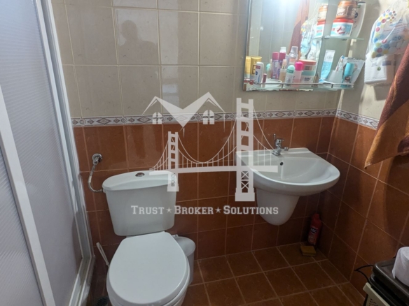 Банкя Михайлово, обзаведена и ремонтирана къща - 0