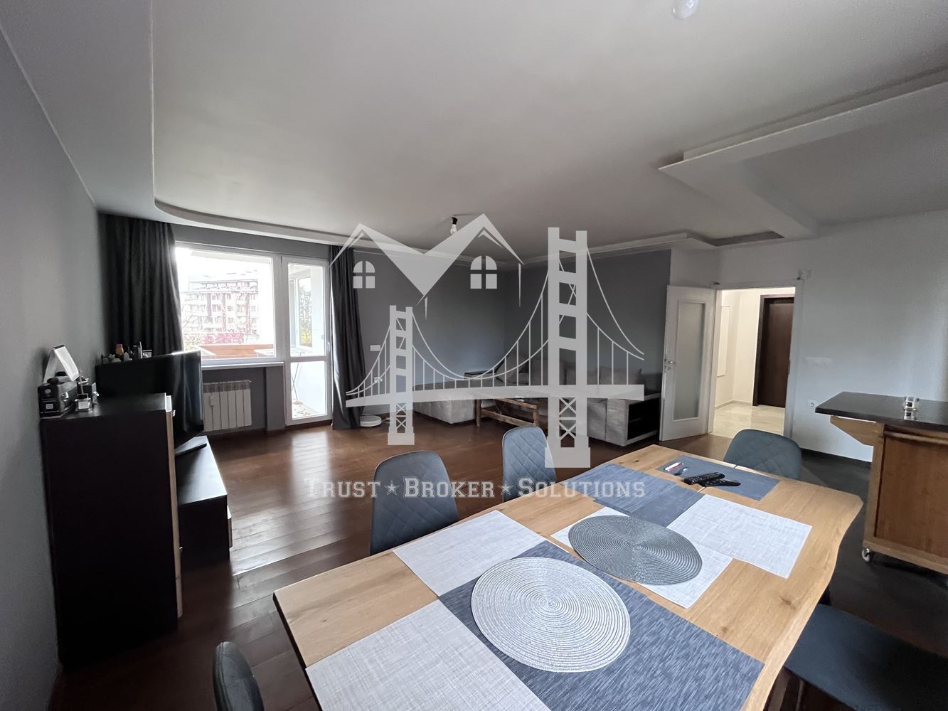 Младост 2, тристаен апартамент, до метро - 0