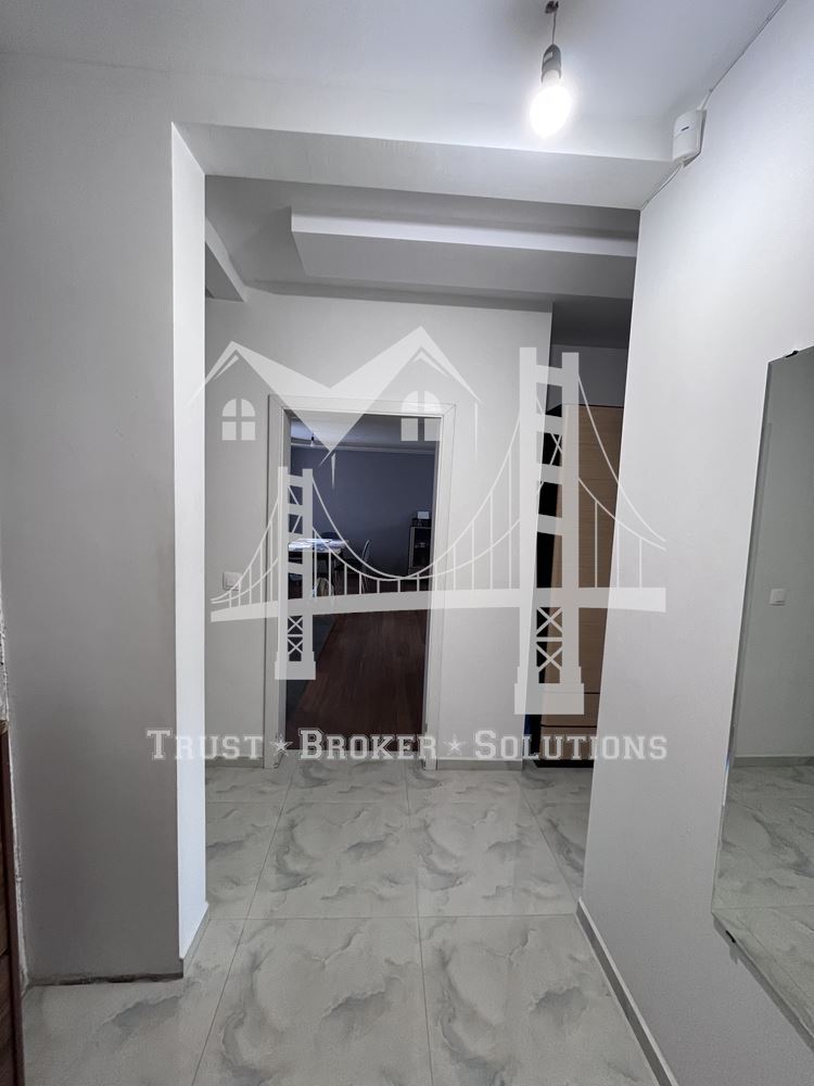 Младост 2, тристаен апартамент, до метро - 0