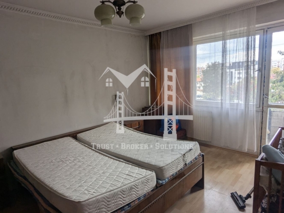 Надежда 3, тристаен апартамент до метростанция Бели Дунав - 0