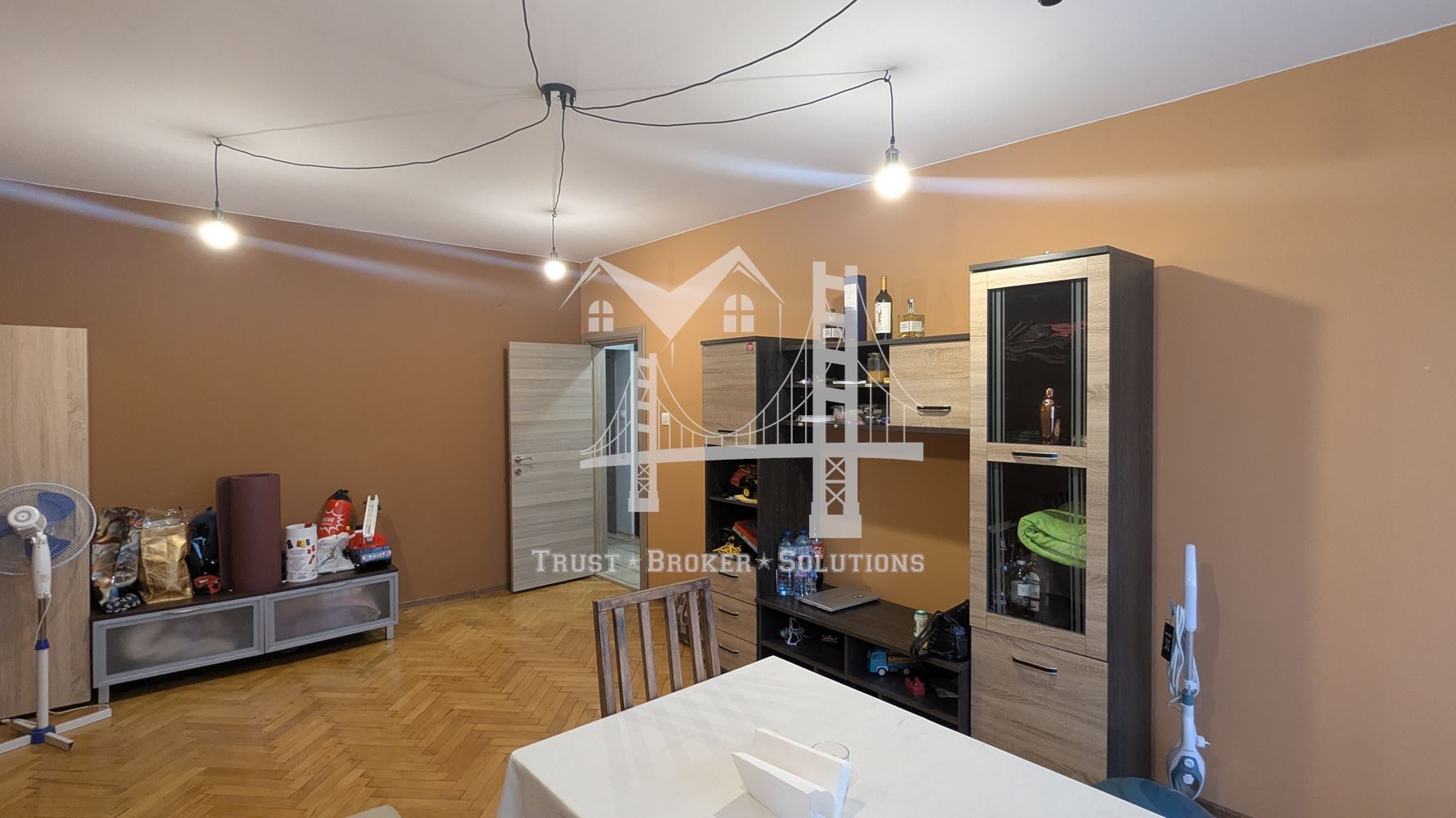 Надежда 1, двустаен обзаведен апартамент - 0