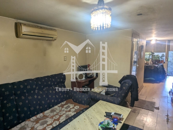 Редута, гараж преустроен на двустаен апартамент - 0