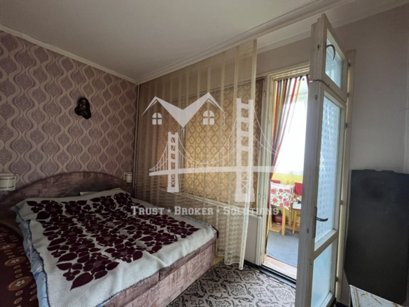 Ботунец, двустаен апартамент с гледка към язовир - 0