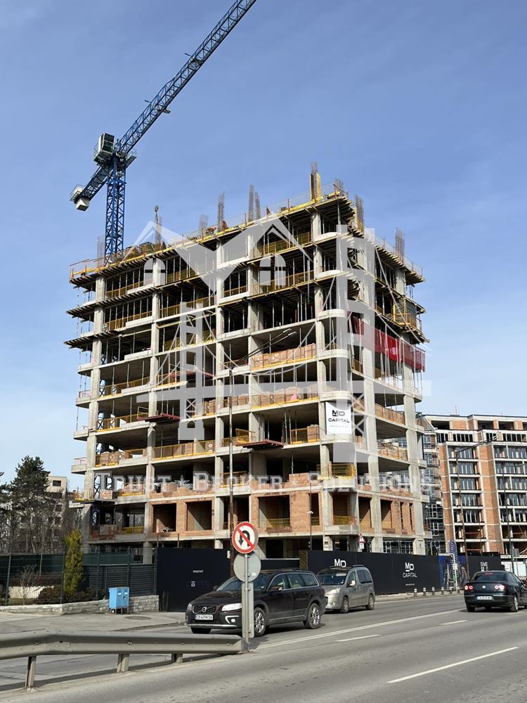 Витоша, двустаен апартамент в новострояща се луксозна сграда - 0