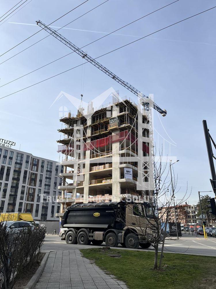 Витоша, двустаен апартамент в новострояща се луксозна сграда - 0