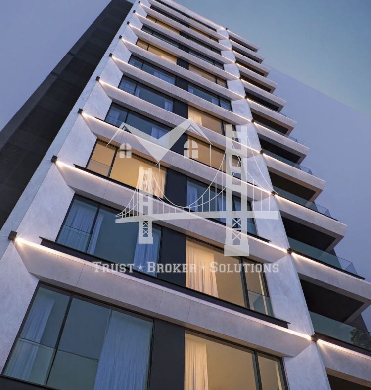 Зона Б-5, тристаен апартамент в новострояща се сграда и до метро - 0