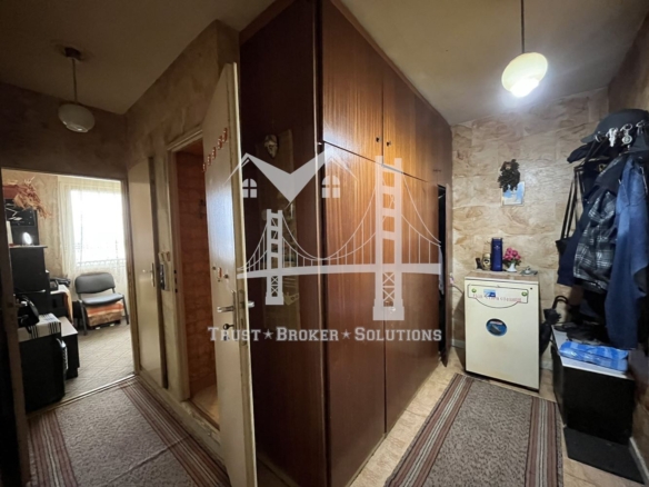 Ботунец, двустаен апартамент с гледка към язовир - 0