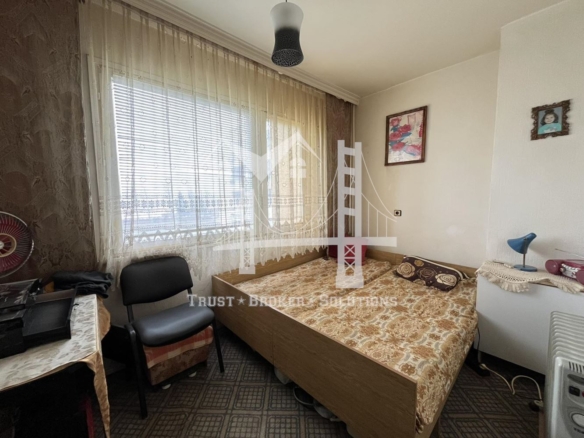 Ботунец, двустаен апартамент с гледка към язовир - 0