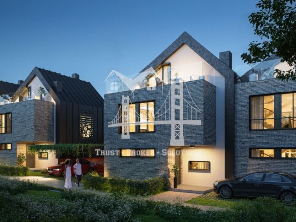 Бункера, триетажна къща в затворен комплекс