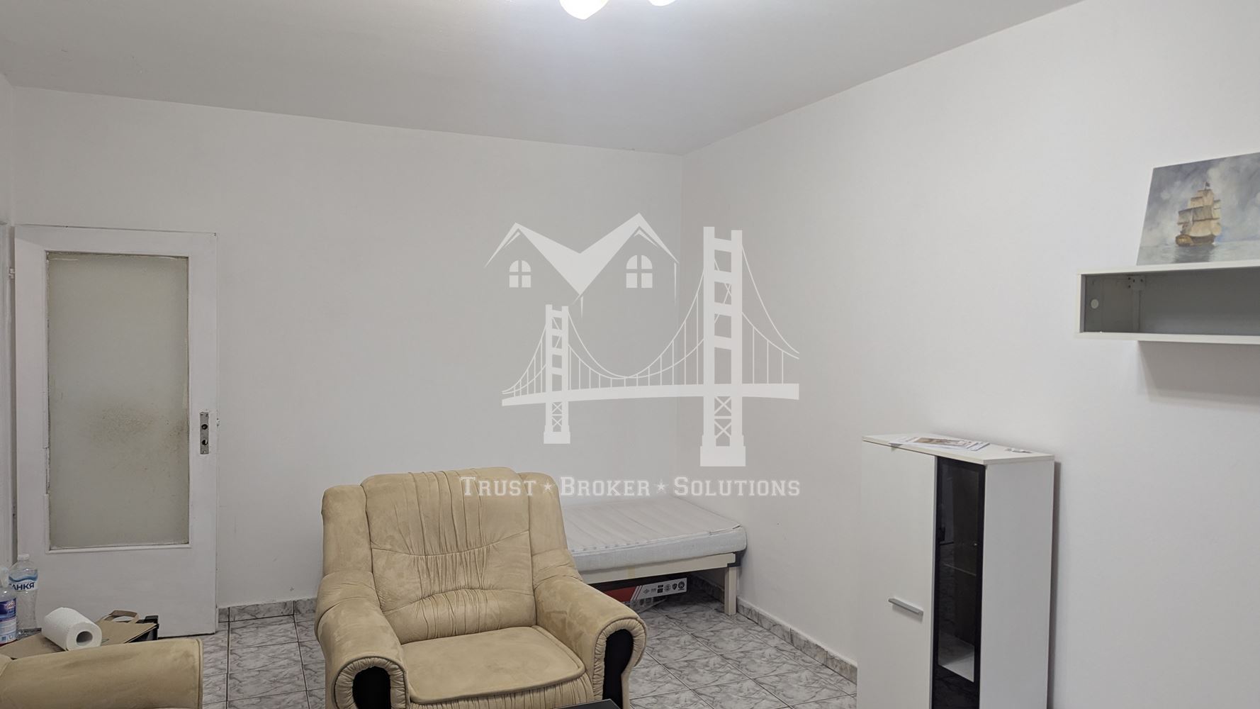 Модерно Предградие, двустаен обзаведен апартамент - 0