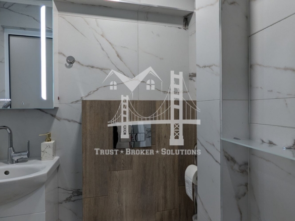 Оборище, четиристаен обзаведен апартамент с паркоместа - 0