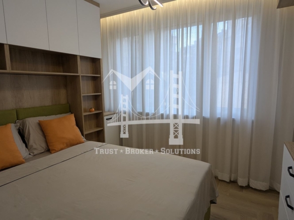 Оборище, четиристаен обзаведен апартамент с паркоместа - 0