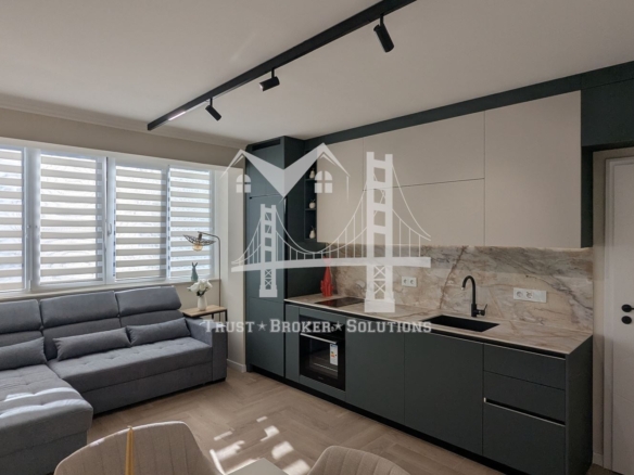 Оборище, два двустайни апартаменти готови за отдаване или за живеене - 0