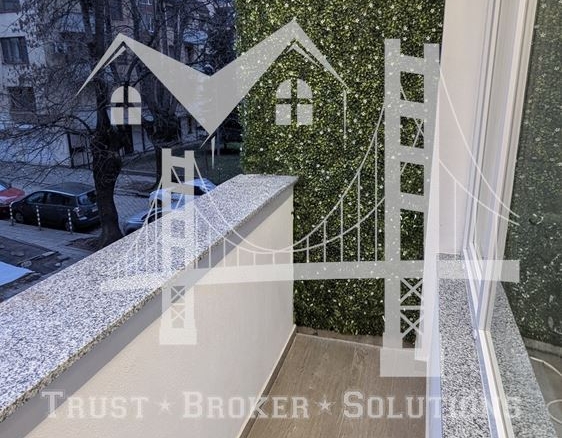 Оборище, два двустайни апартаменти готови за отдаване или за живеене - 0