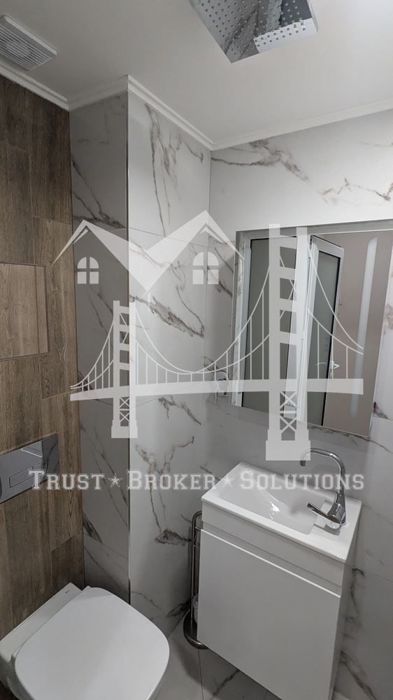 Оборище, четиристаен обзаведен апартамент с паркоместа - 0