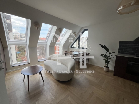 Банишора, двустаен апартамент, стилно ремонтиран и обновен - 0