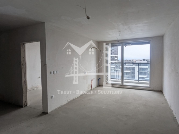 Център, 3-стаен в Capitol Residence с акт 16 и паркомясто. До метро - 0