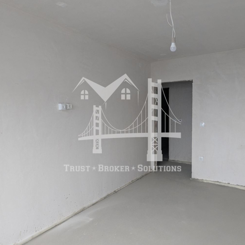 Център, 3-стаен в Capitol Residence с акт 16 и паркомясто. До метро - 0