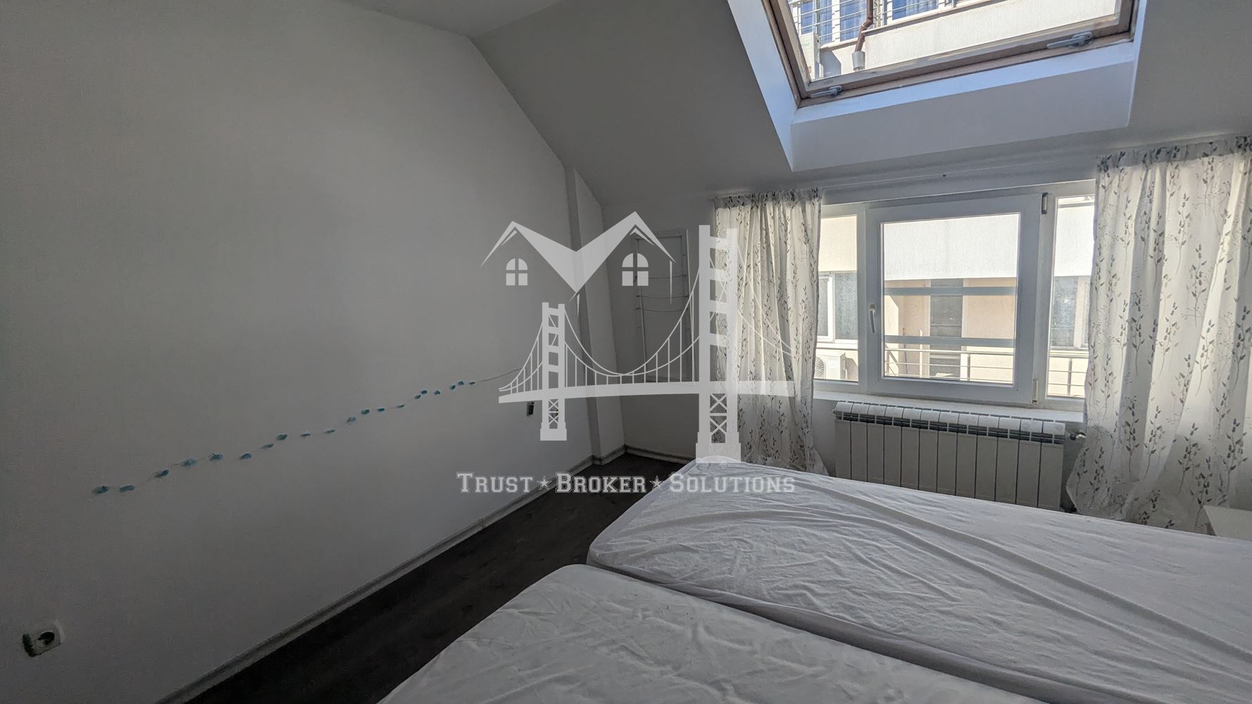 Витоша, двустаен апартамент в сграда с акт 16 - 0