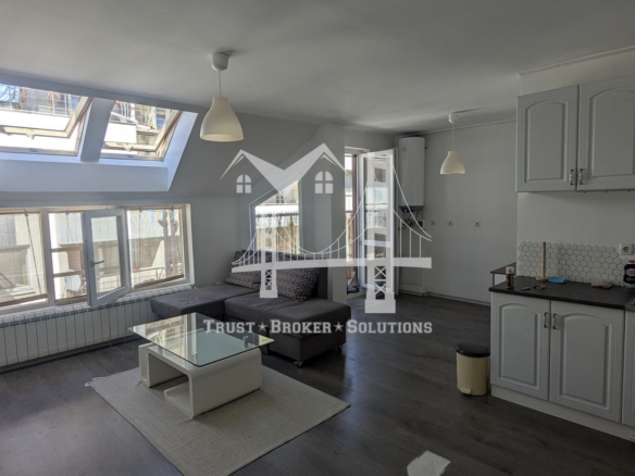 Витоша, двустаен апартамент в сграда с акт 16 - 0