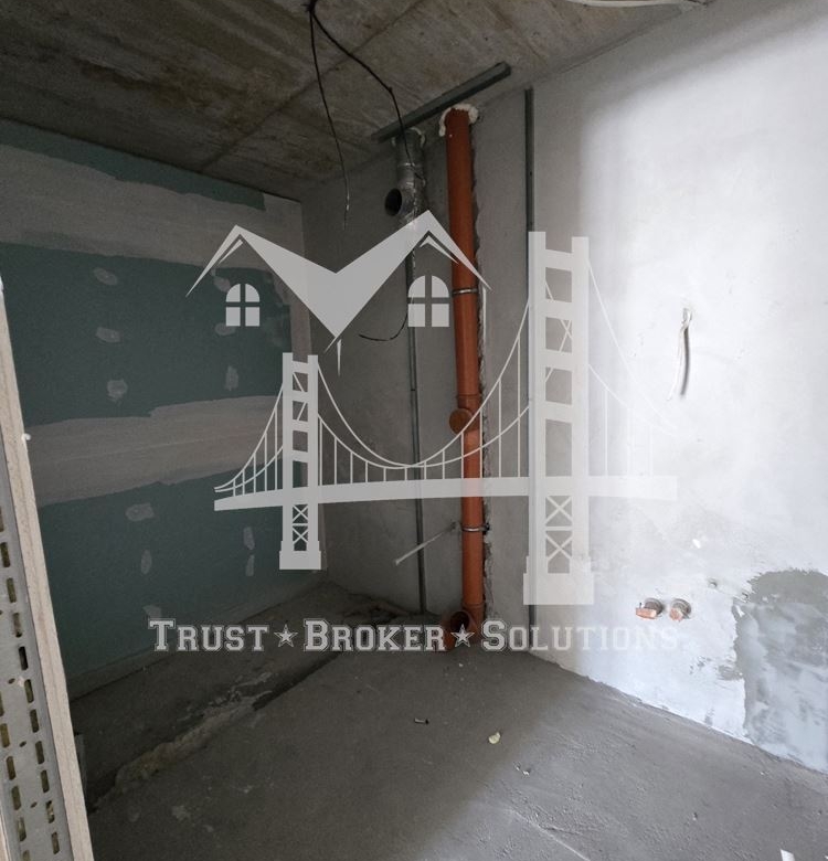 3-СТАЕН, кв. Витоша, 315 000 € , двор 142 м² - 0