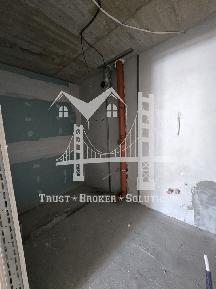 3-СТАЕН, кв. Витоша, 315 000 € , двор 142 м² - 0