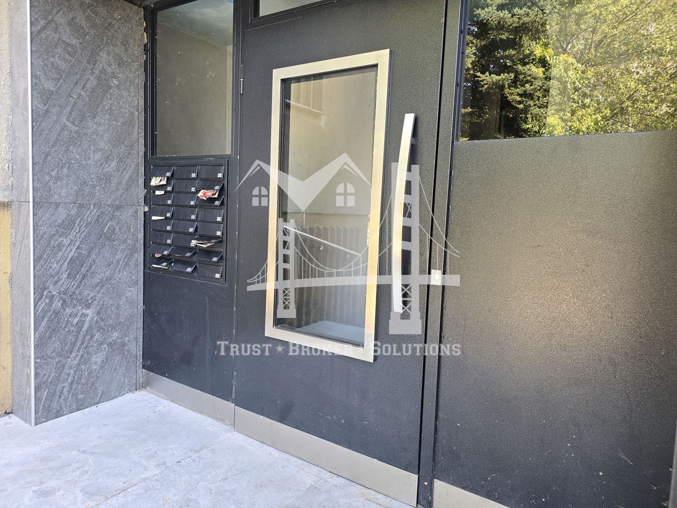МНОГОСТАЕН, кв. Обеля 2, 252 300€ - 0