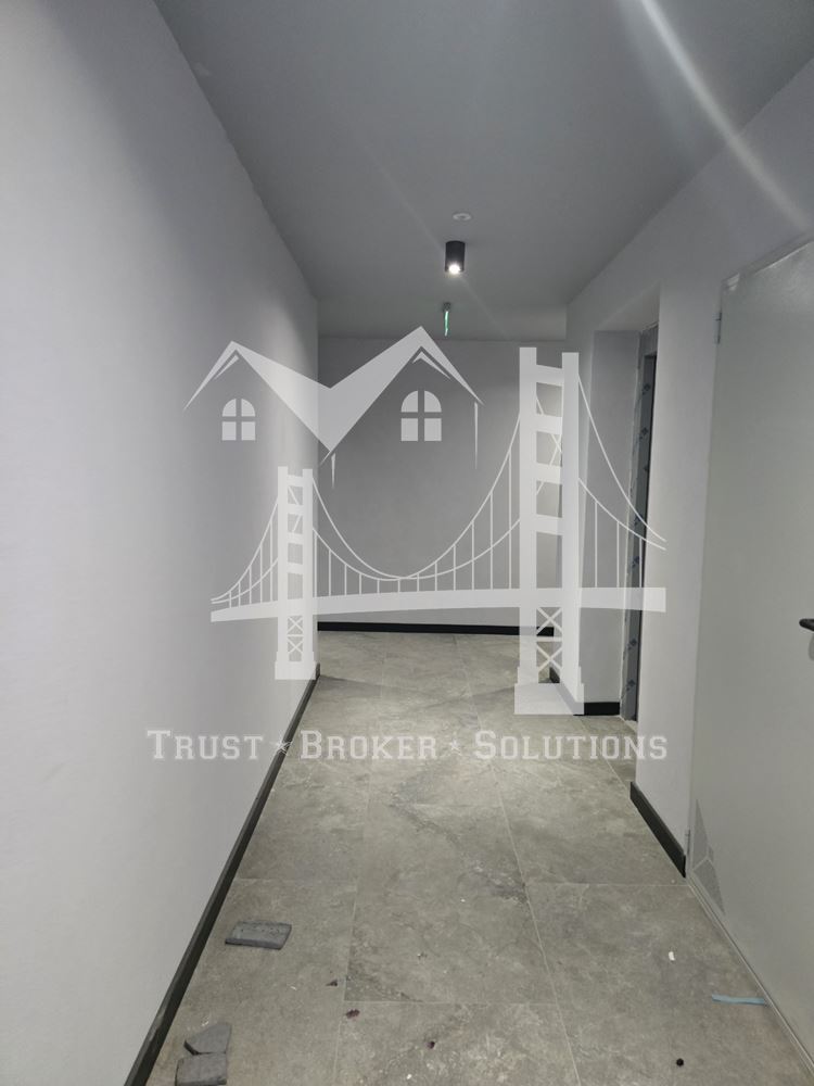 3-СТАЕН, кв. Витоша, 315 000 € , двор 142 м² - 0