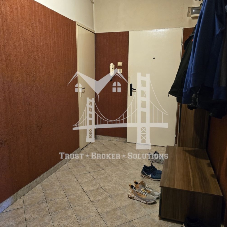 МНОГОСТАЕН, кв. Обеля 2, 252 300€ - 0
