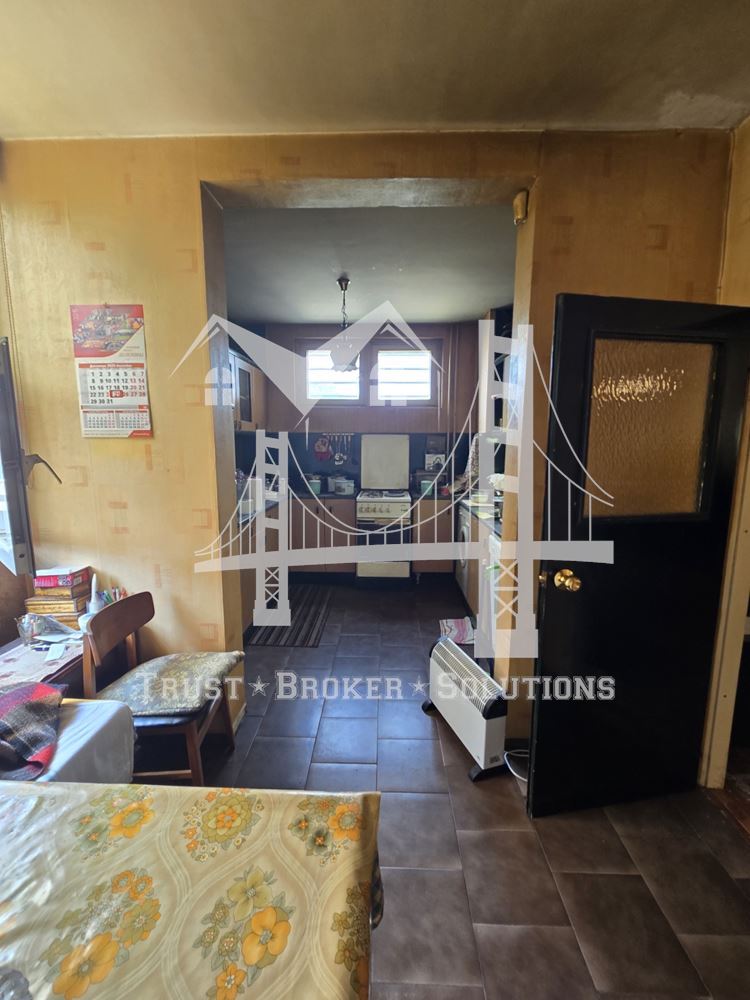 4-СТАЕН, кв. Бъкстон, 300 000€, гараж (42 000€) - 0