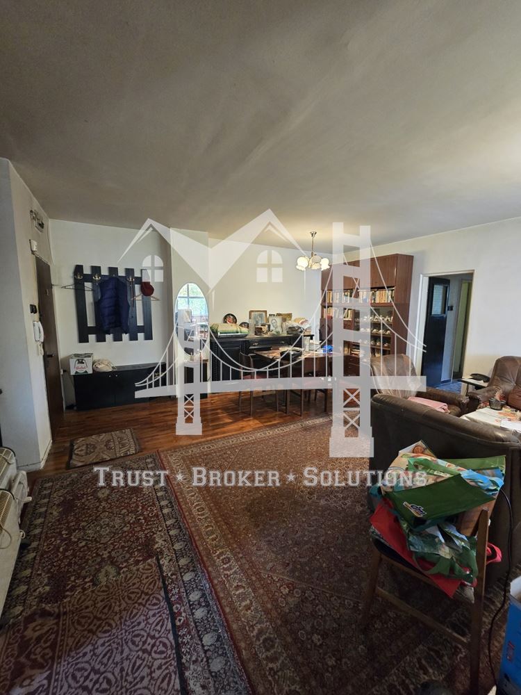 4-СТАЕН, кв. Бъкстон, 300 000€, гараж (42 000€) - 0