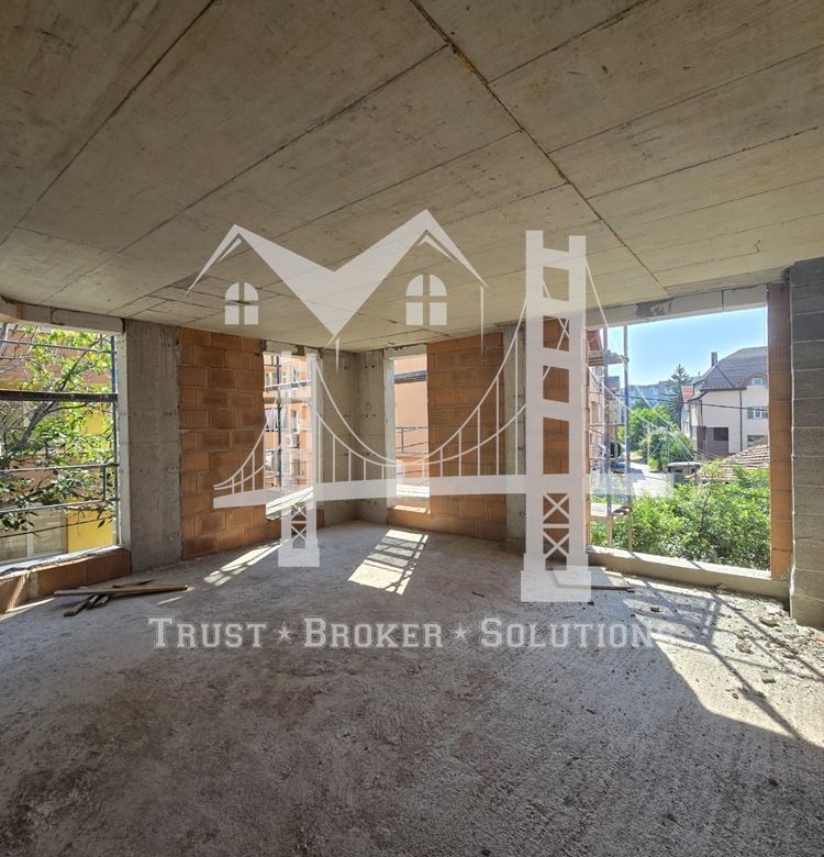 3-СТАЕН, кв. Люлин център, 218 000€