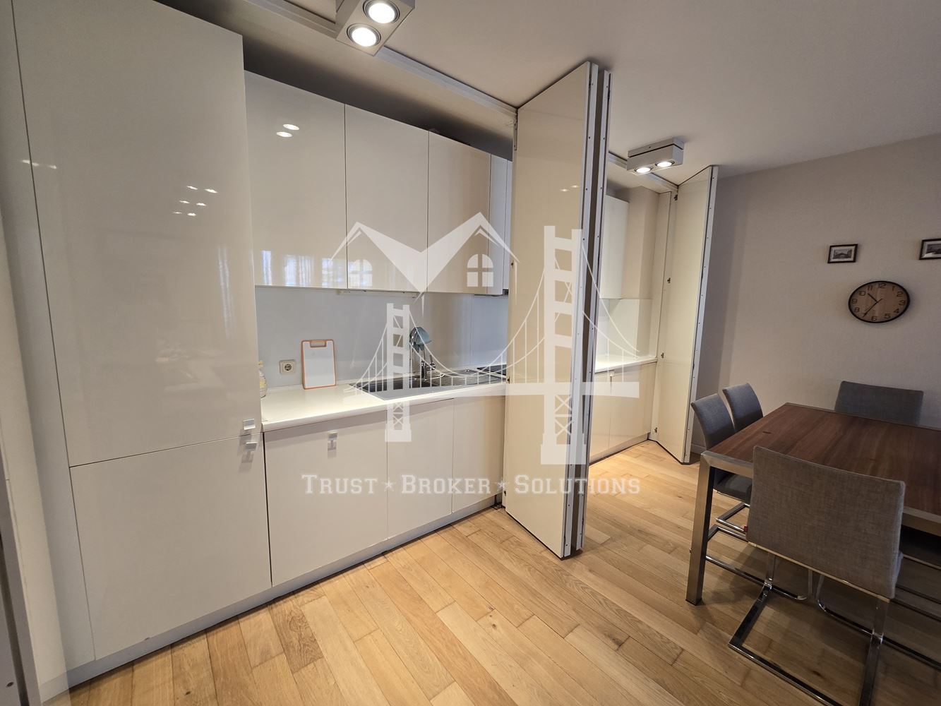3-СТАЕН, кв.Витоша - комплекс МАКСИ, 430 000€ - 0