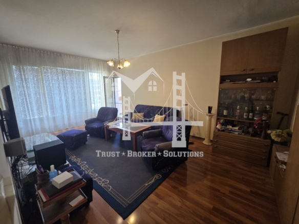 МНОГОСТАЕН, кв. Обеля 2, 252 300€ - 0