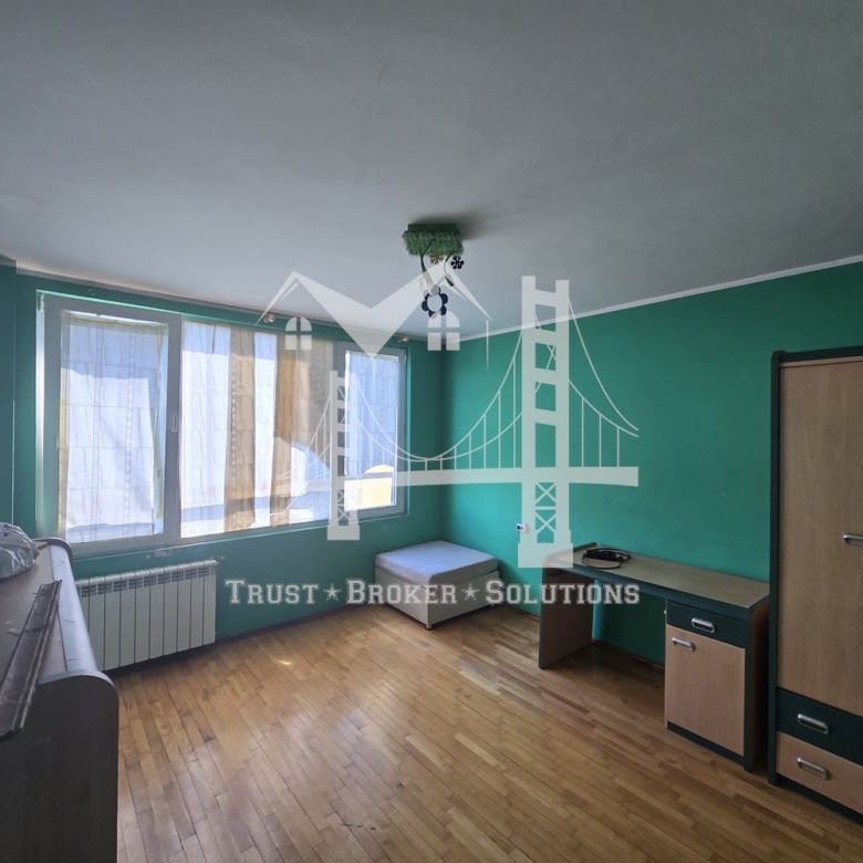 3-СТАЕН + кухня, кв. Сухата река, 236 900€ - 0