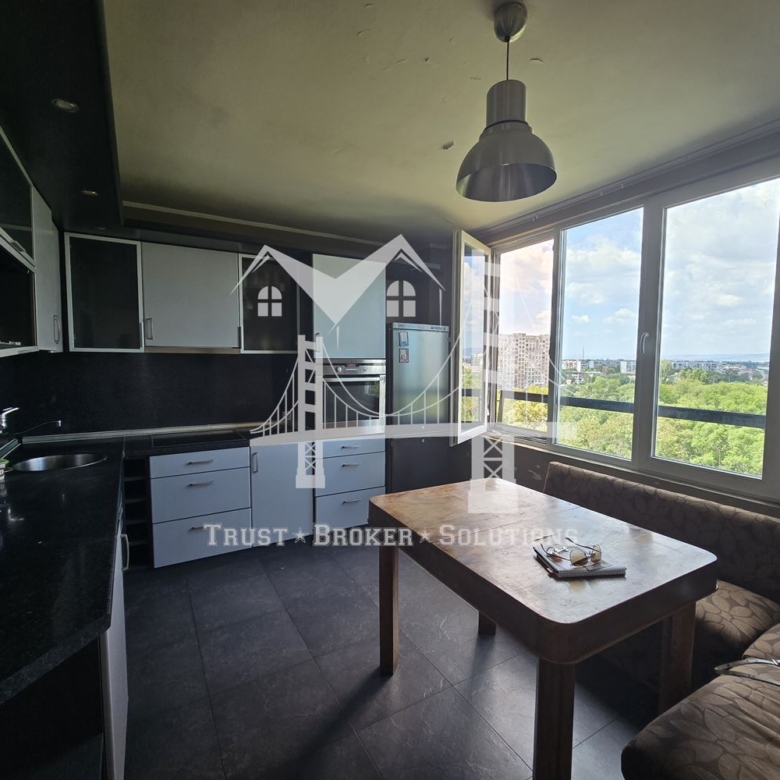 3-СТАЕН + кухня, кв. Сухата река, 236 900€ - 0